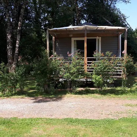 3 Avec Terrasse Pour 5 Personnes - Api-1-52-617 *